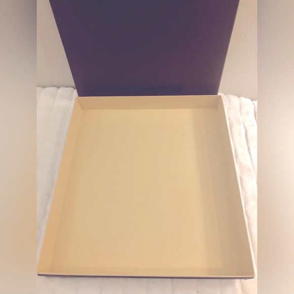 Louis Vuitton Vintage Very Large Gift Box | Luxury Decor Statement - Picture 12 of 13